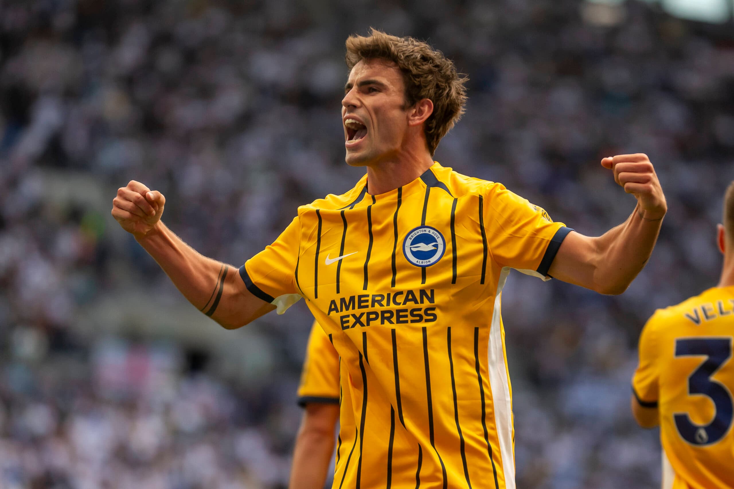 Sky Sports: European giants eyeing move for Brighton midfielder