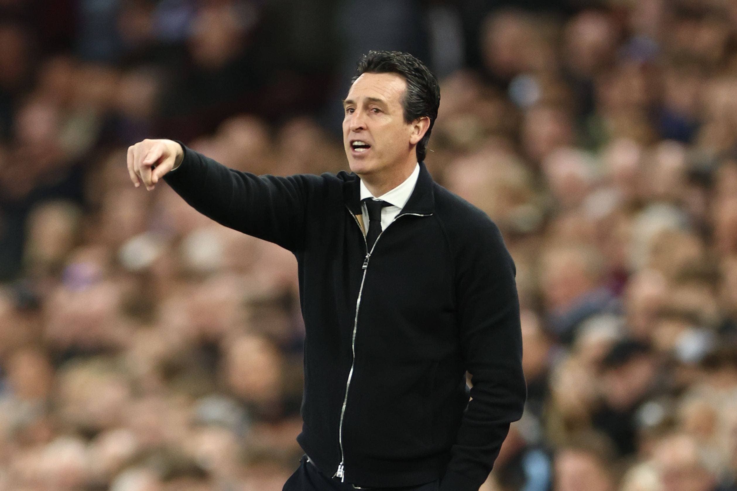 Manchester United look to Champions League rivals in manager search