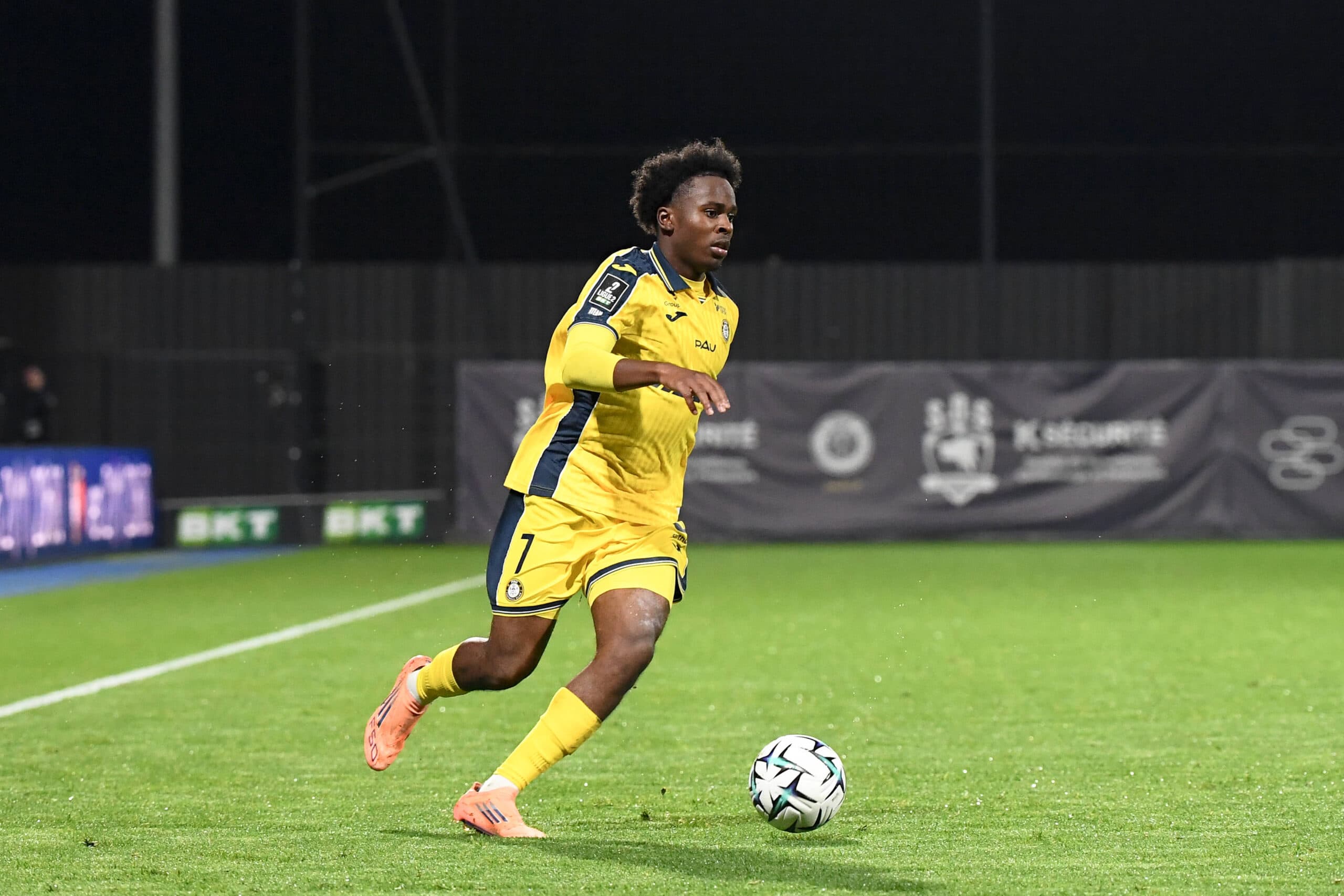 New Headline: Chelsea Leads Premier League With Best Overall Performance