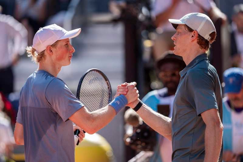 WATCH: Jannik Sinner’s Opponent Returns Shot in Unusual Way After Racket Slips Away