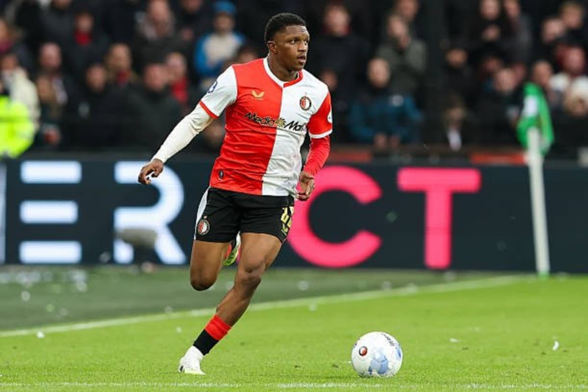 Have Manchester City got a clear run to sign an electrifying young Dutch right-back?