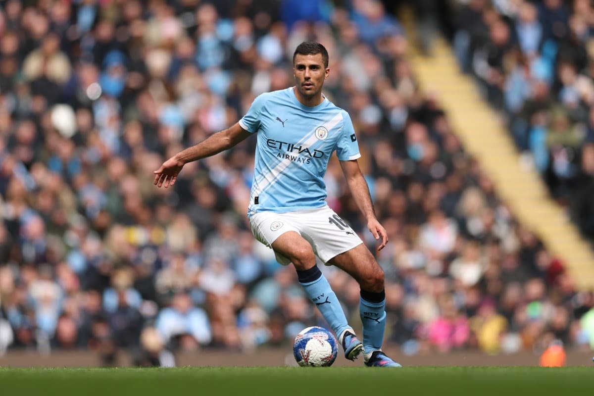 One major fitness question surrounds Manchester City ahead of tonight’s clash with Everton