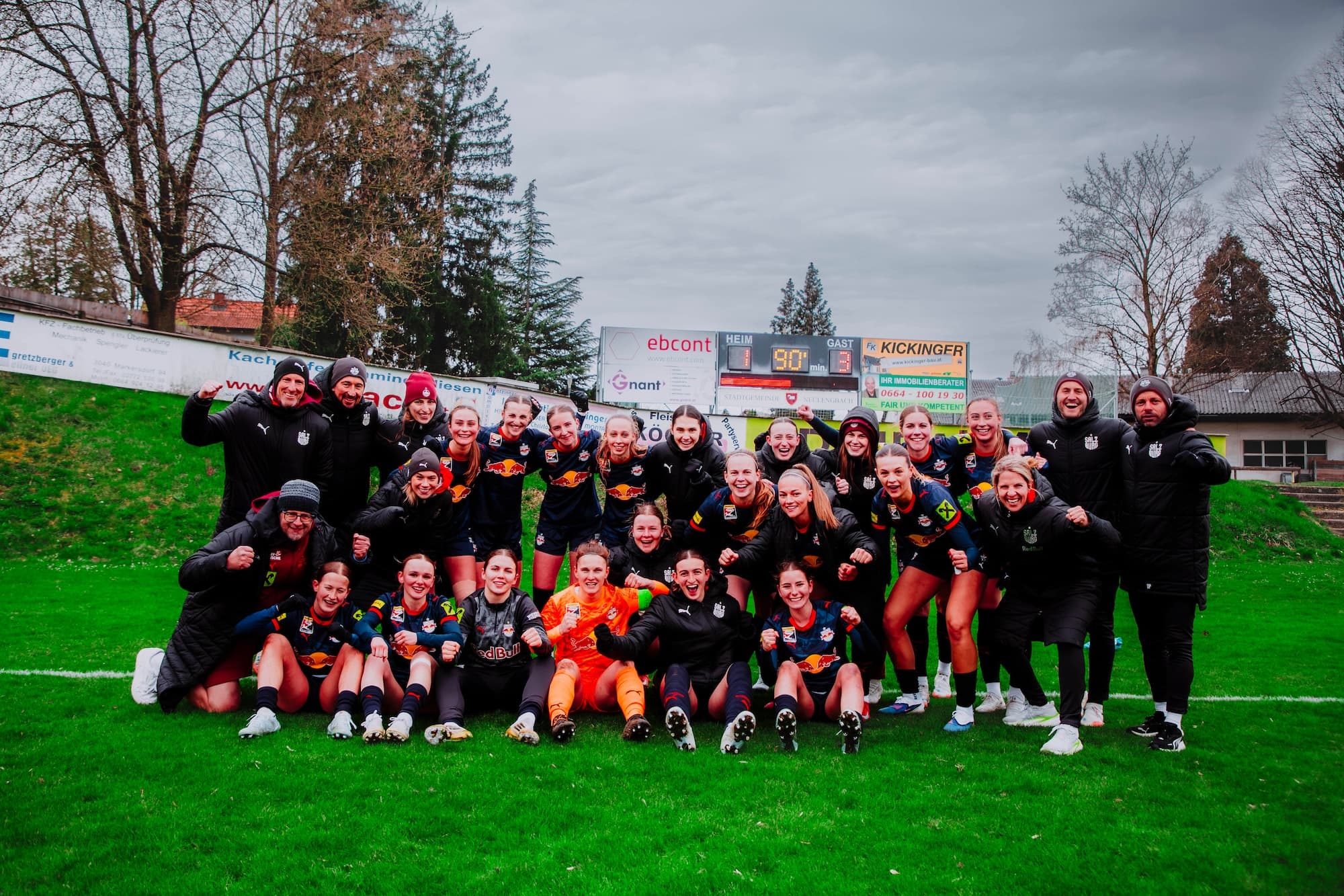 Championship group! RBS women in European race