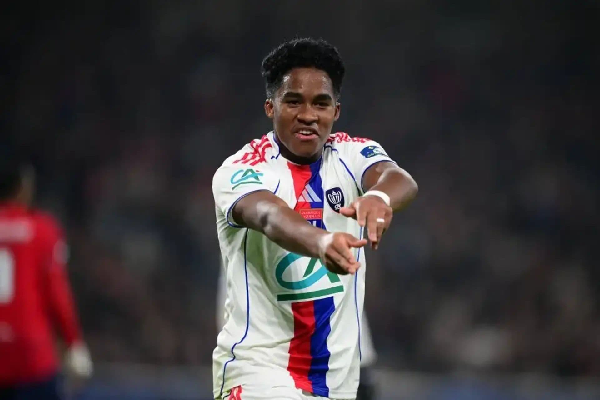 Forward has reservations about Real Madrid return – “I’d like to stay here”