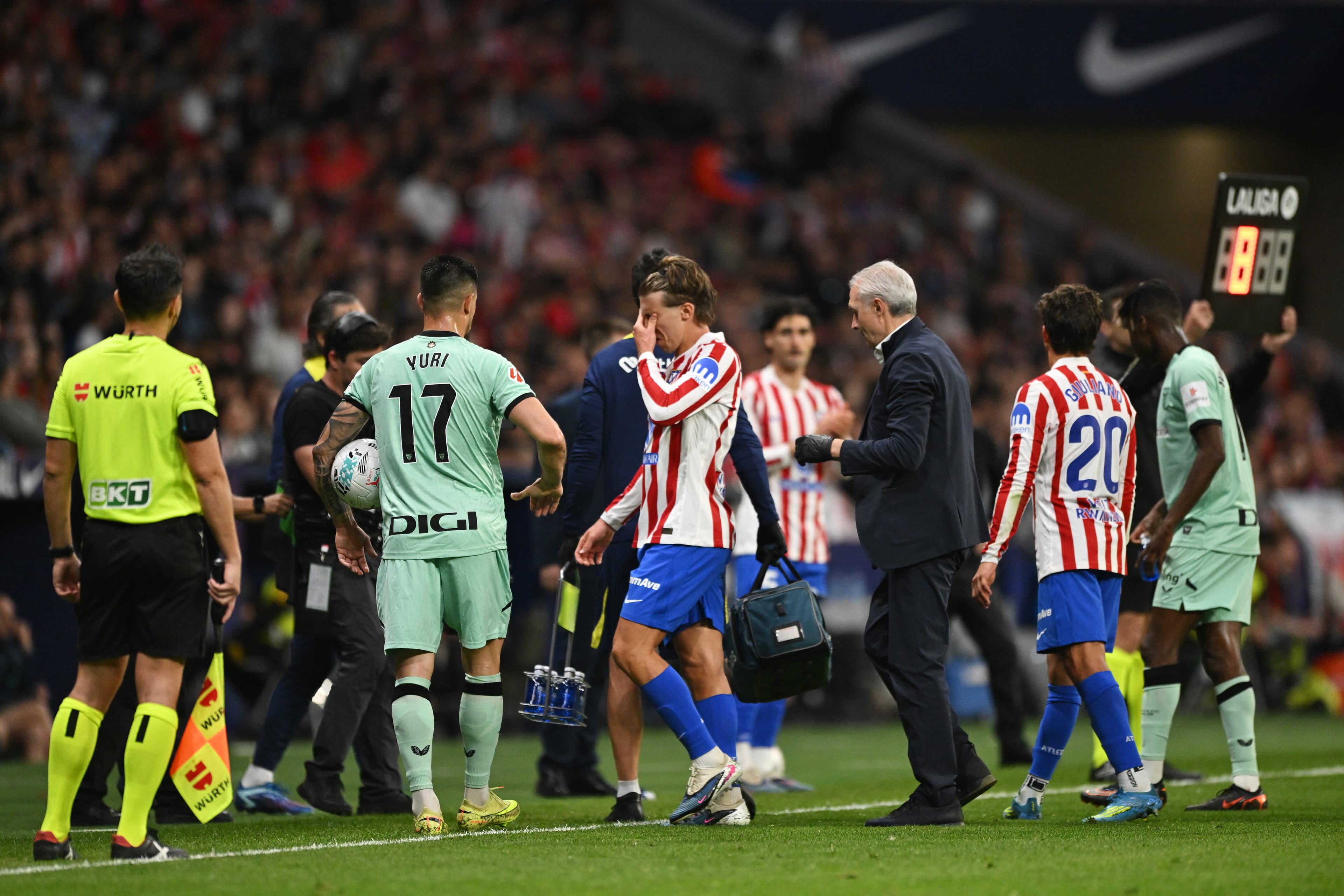 Confirmed: Atletico Madrid without star midfielder for Arsenal matches