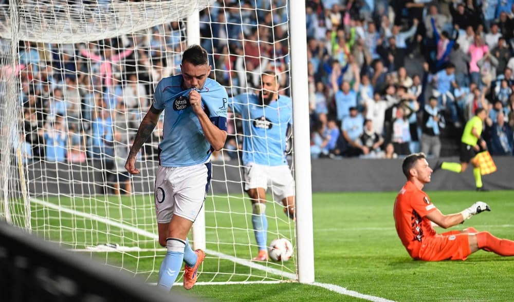 Celta Vigo legend announces contract extension after retirement talk