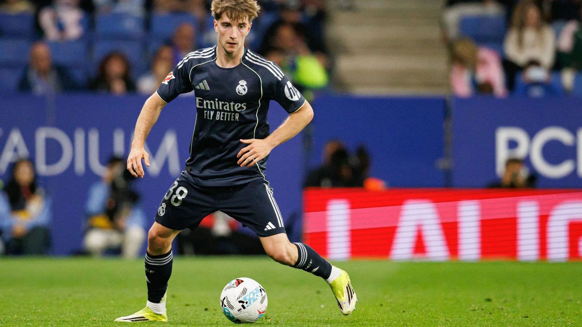 Real Madrid Castilla midfielder poised for summer exit with Como keen on signing