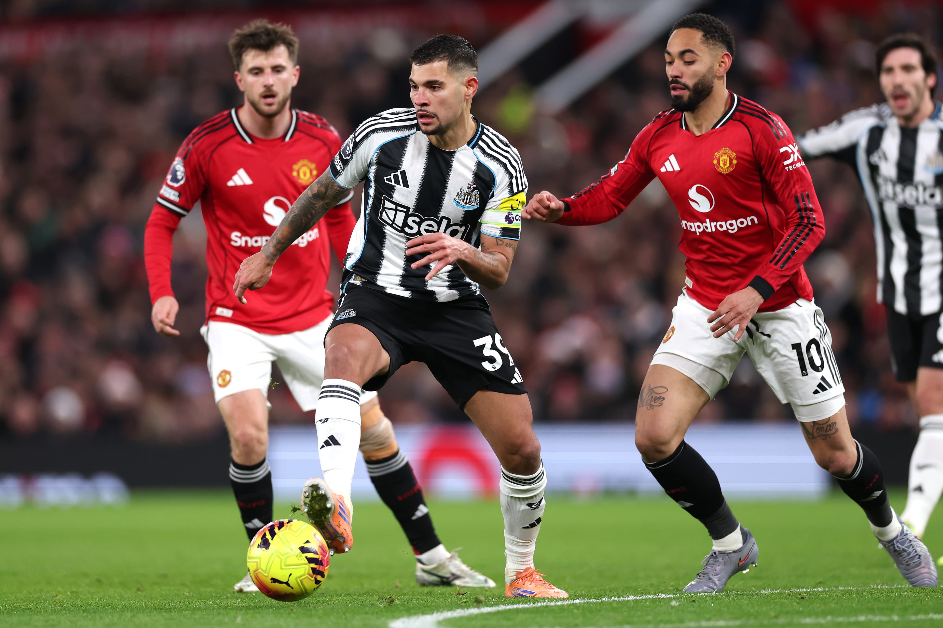 Manchester United target prioritising summer move to Real Madrid