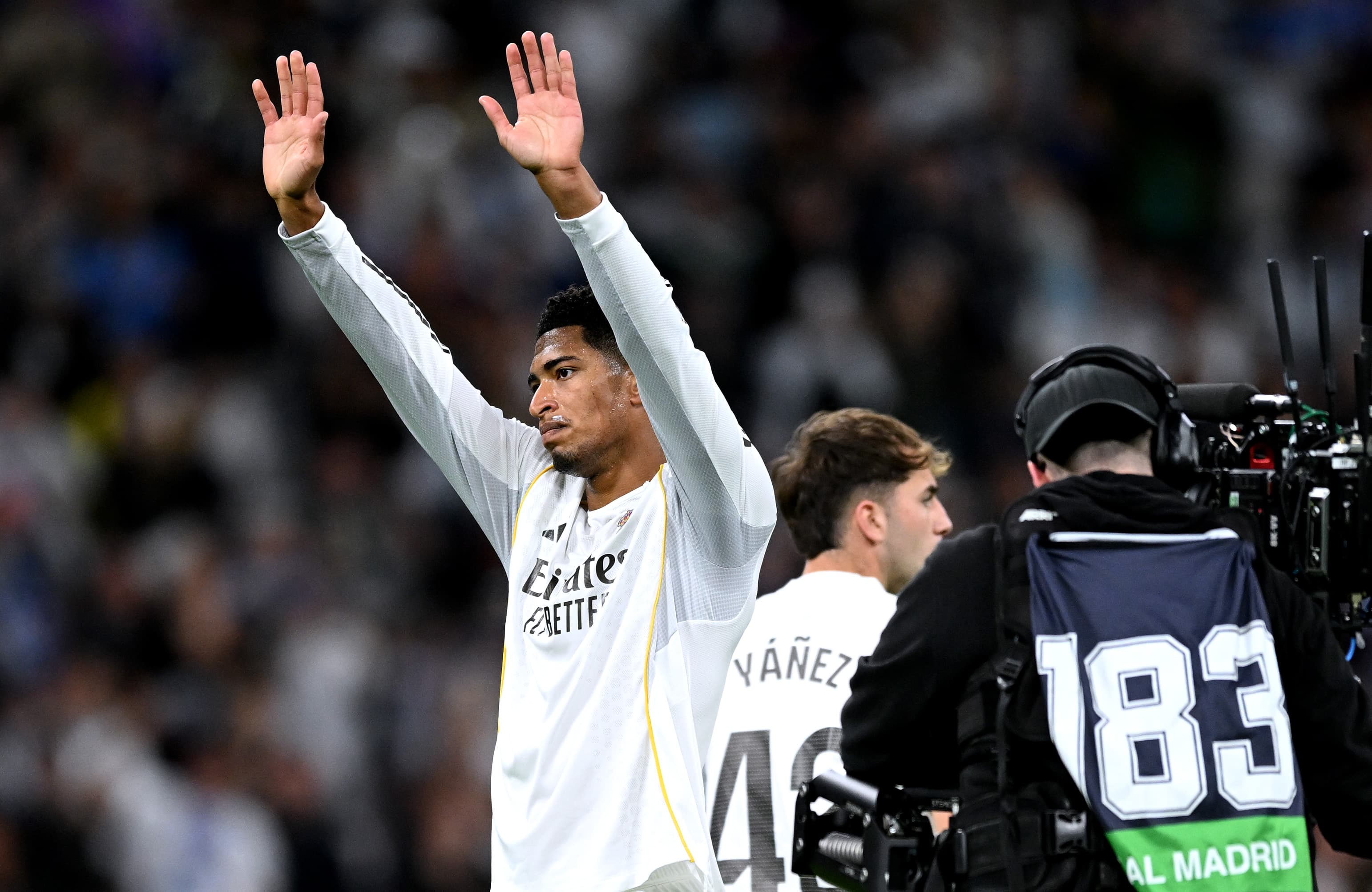 Real Madrid overcome Bernabeu boos to see off Real Oviedo