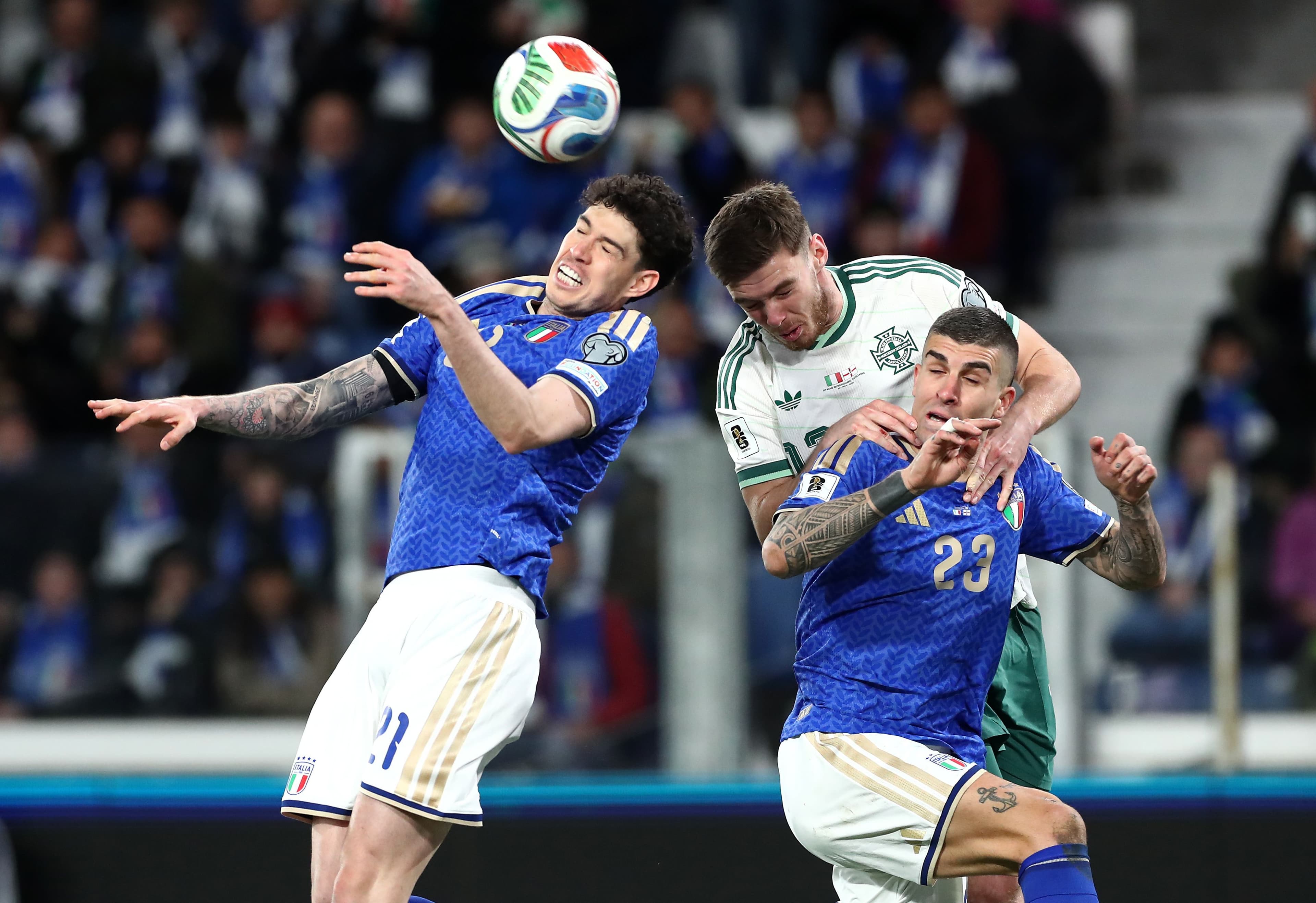 Barcelona look to include La Masia talent in Alessandro Bastoni deal