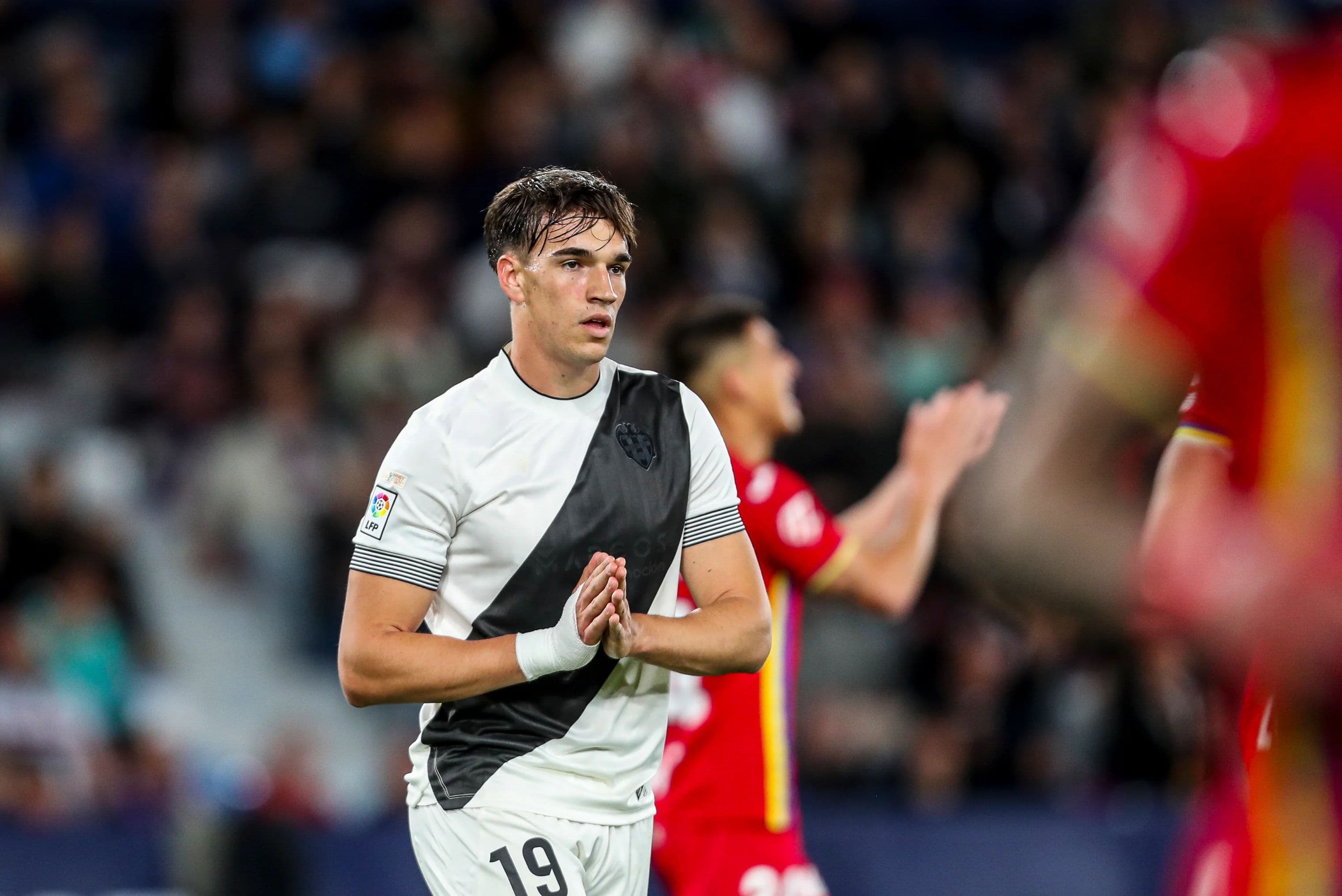 Getafe fall to Levante despite two penalty saves from David Soria