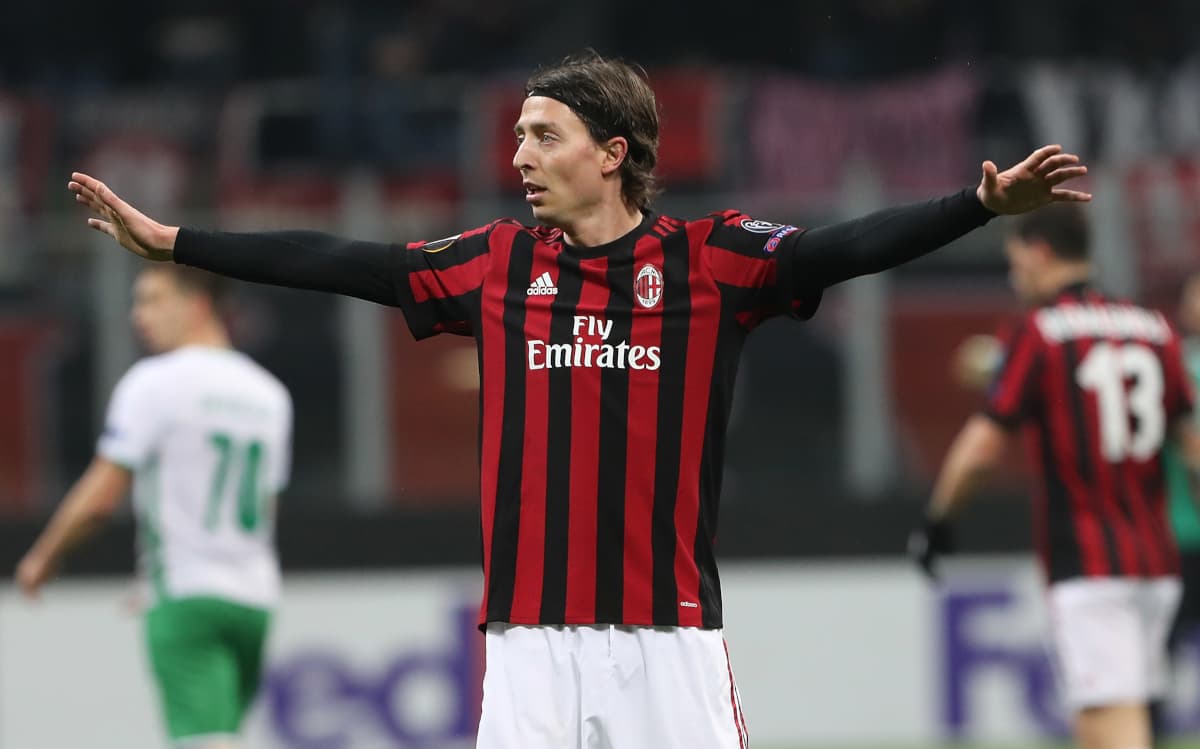 Montolivo: ‘Concerned about Italy players’ morale, I’d like to see Pio Esposito start’
