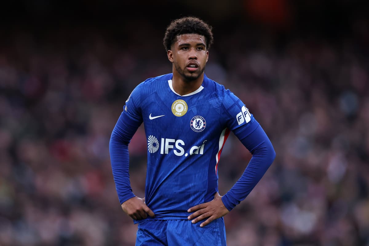 Inter eyeing Chelsea midfielder ahead of summer transfer revolution