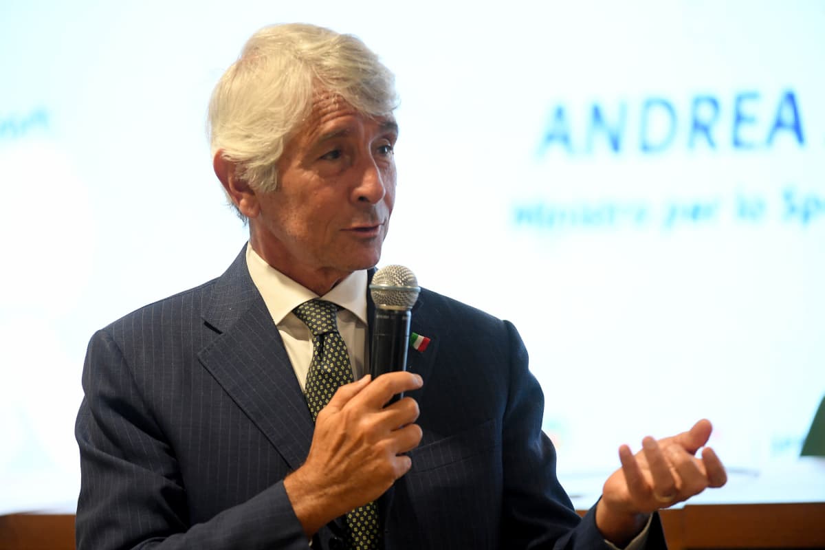 Italy Minister for Sport takes aim at Gravina, calls for ‘FIGC leadership’ overhaul