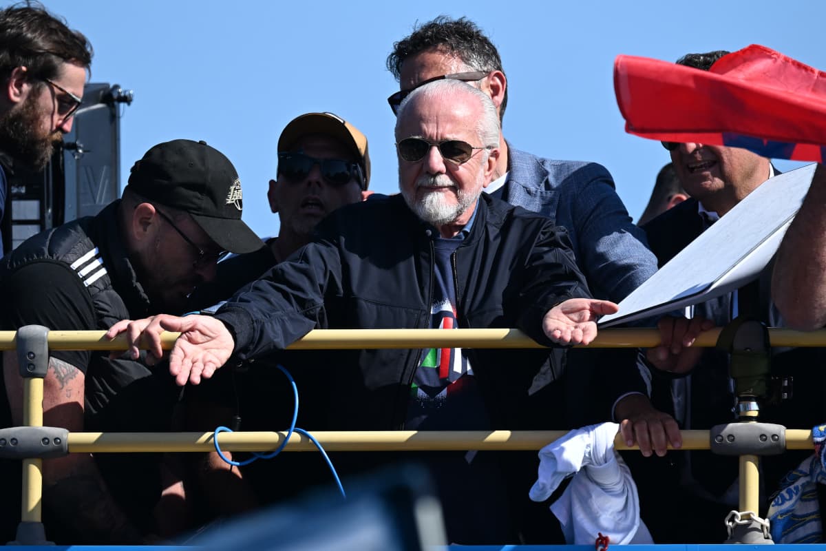 CdS: De Laurentiis rejects 2 billion American offer for Napoli