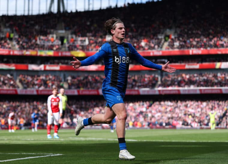 Alex Scott fires Bournemouth past Arsenal to dent title ambitions