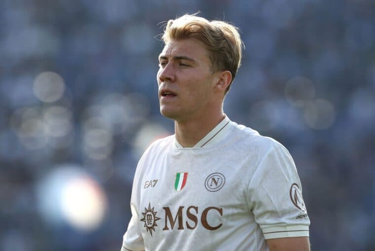 Boost for Manchester United as Serie A club confirm they will sign £72m flop