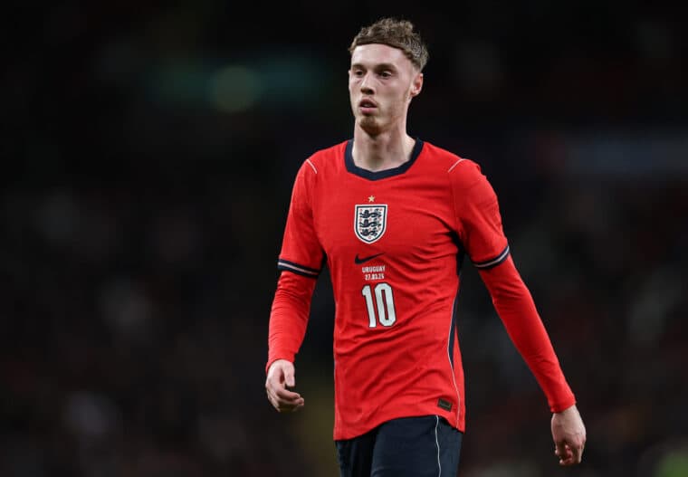 Chelsea star Cole Palmer ready to consider Manchester United transfer