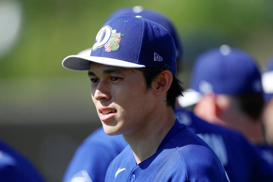 Dodgers’ Roki Sasaki Offers 4-Word Response On Demotion After Fans Boo
