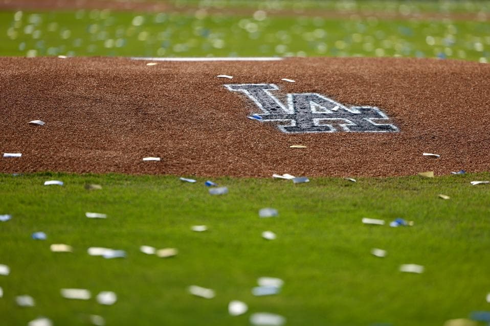 Dodgers Organization’s Former Outfielder Dies At 35 Following Car Crash