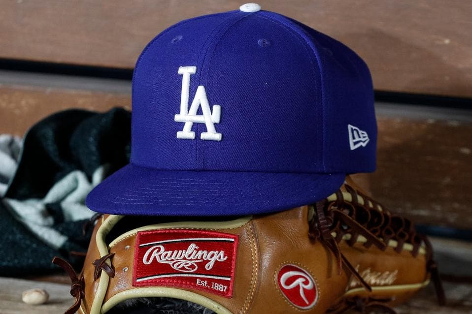 Dodgers Star Swats Dugout Bomb at Dodgertown Before '64 Event