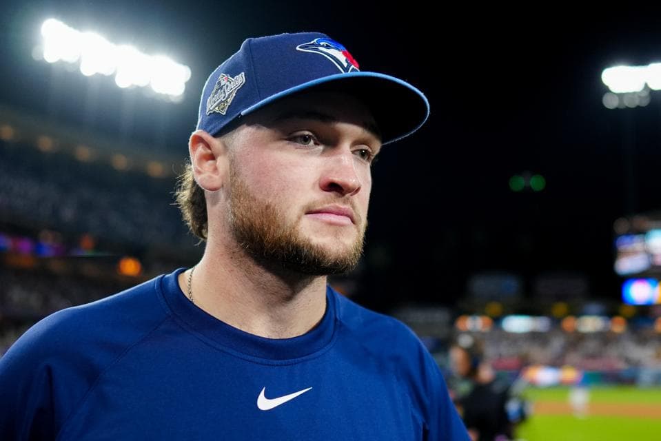 Yesavage Stuns League with Perfect Wiffle Bat Performance