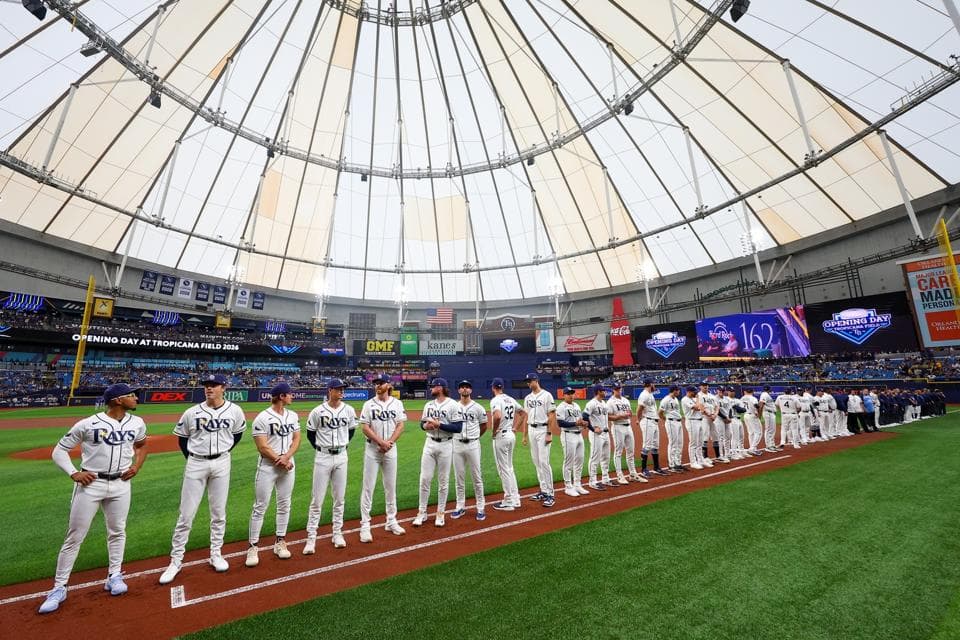 Tampa Bay Rays Celebrate Return To Tropicana Field With A Win