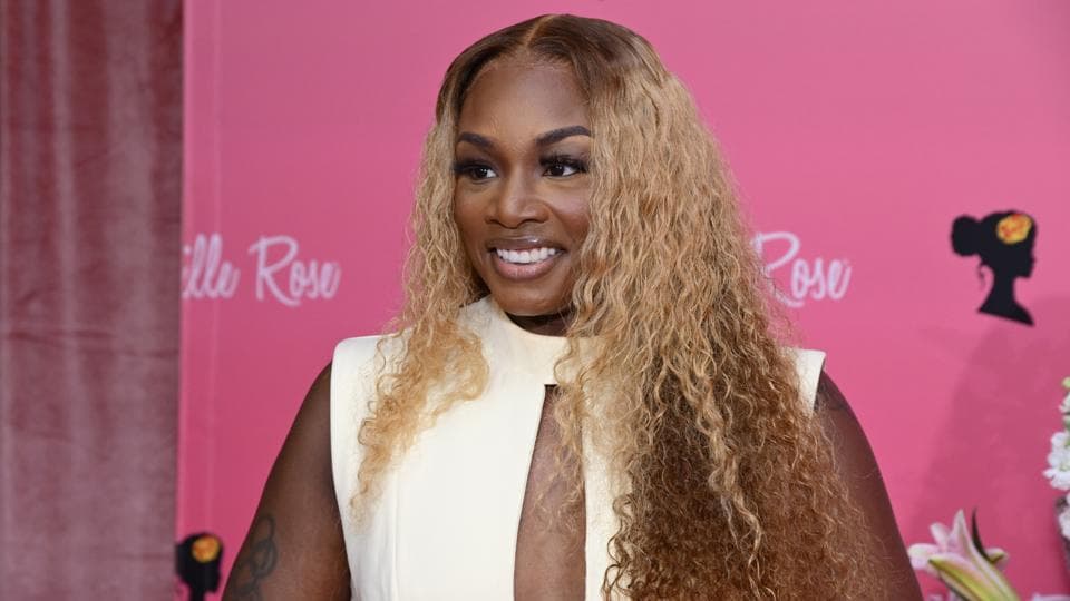 Claressa Shields Slams Keith Thurman After His Vicious KO Loss