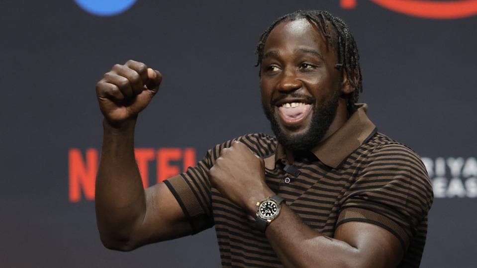 David Benavidez's Savage KO Draws Strong Reaction From Terence Crawford And Claressa Shields On X