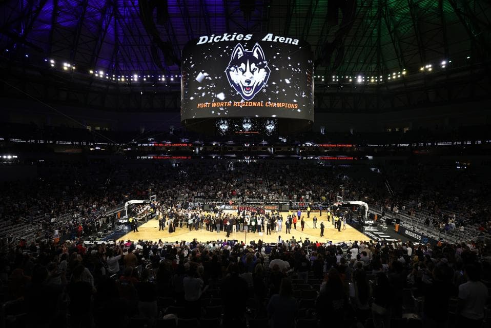 UConn Women’s Basketball Advances To NCAA Final Four In March Madness