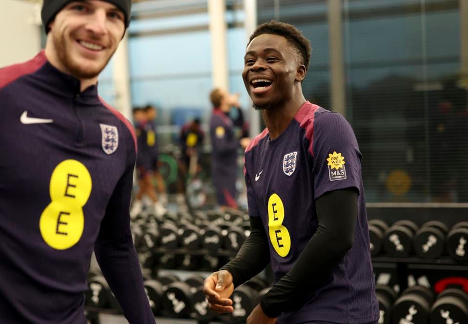 England Takes A Risk By Rewarding Arsenal Dropouts