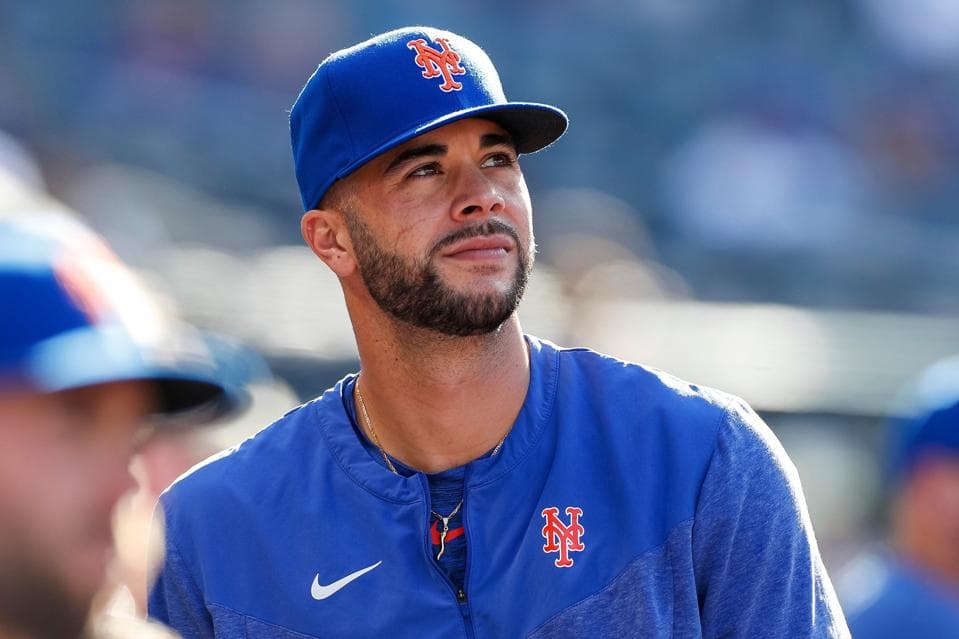 Mets’ Former Pitcher Cuts Ties With New Team After Viral Infection Forces DFA