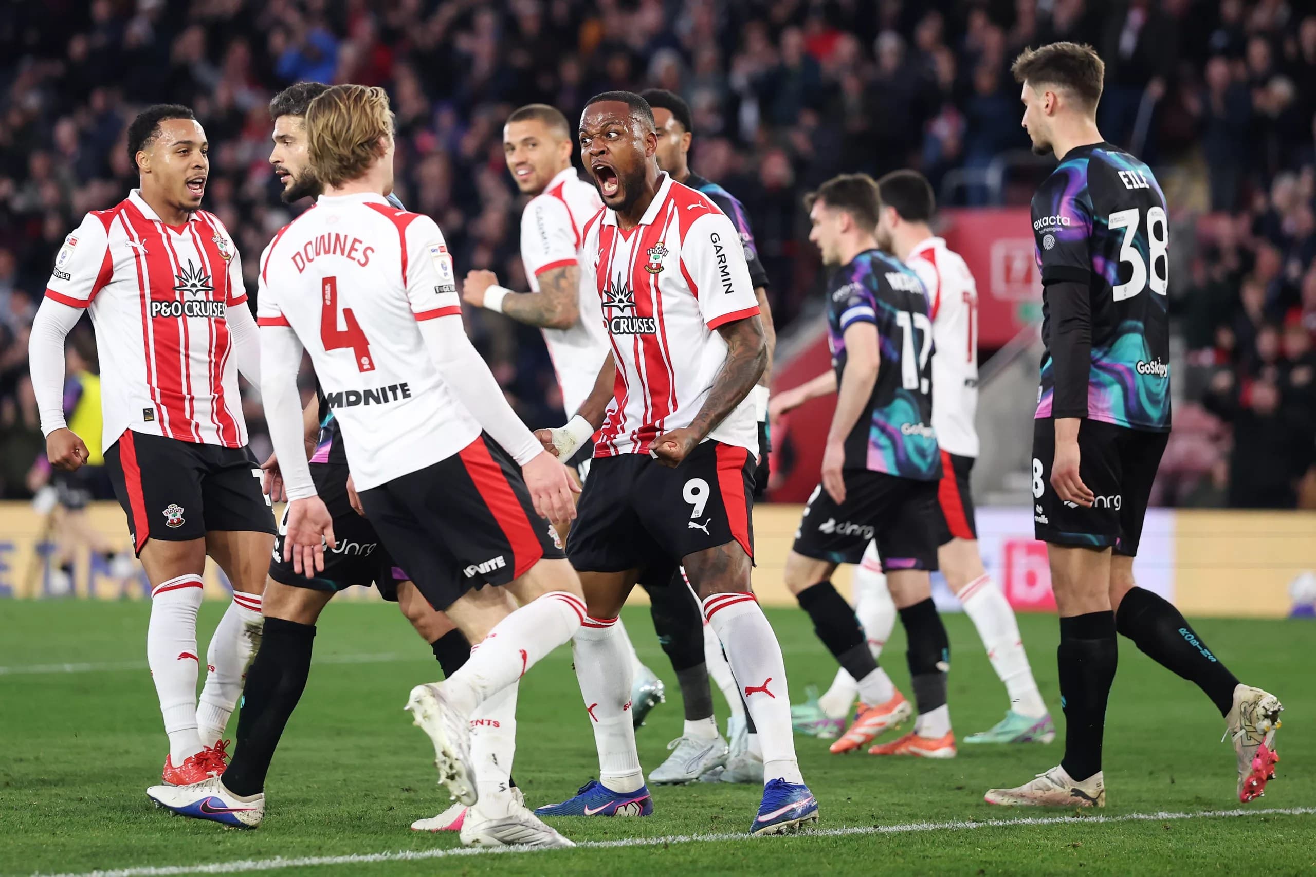 Southampton 2-2 Bristol City: Saints unbeaten run extended to 20