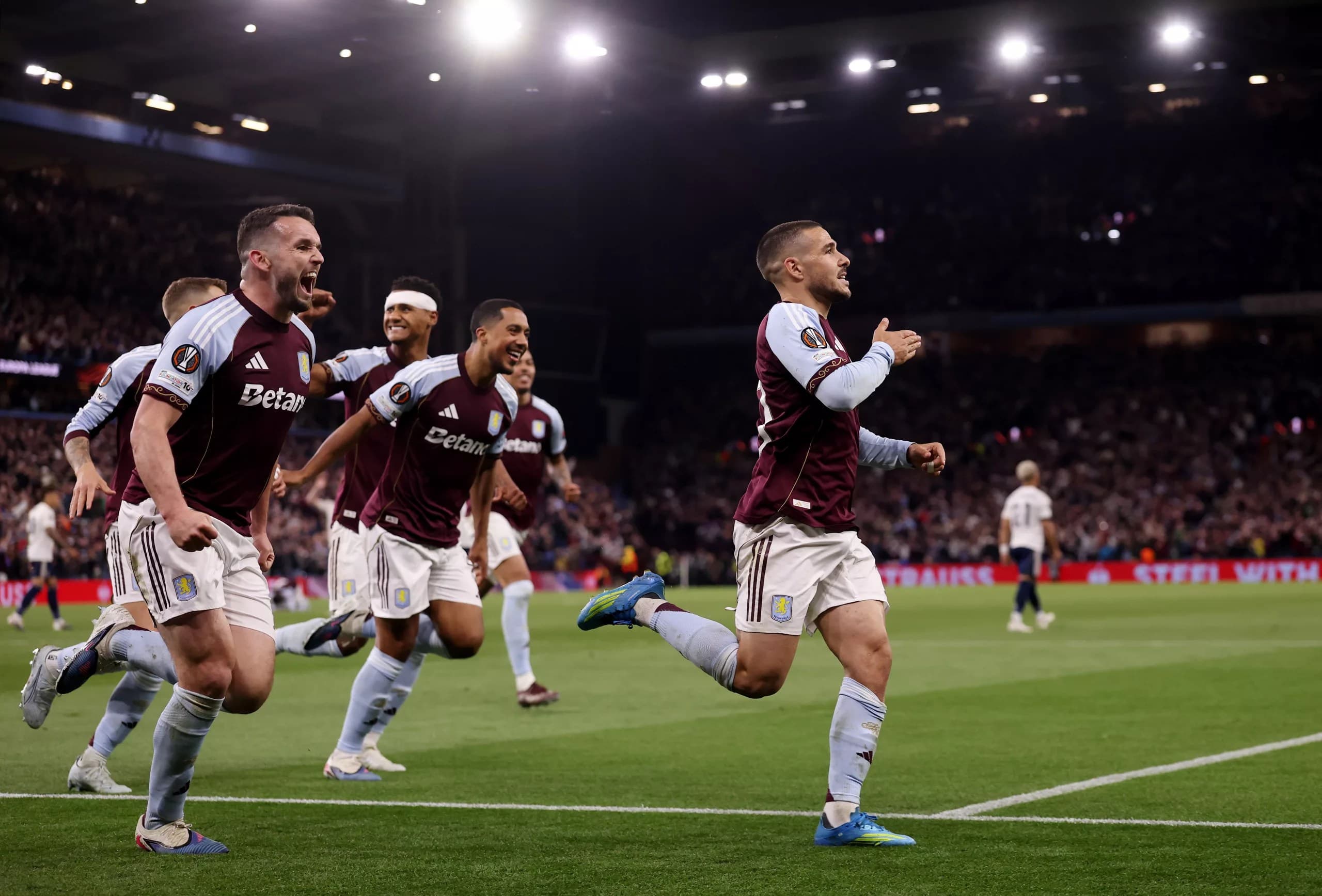 Aston Villa 4-0 Nottingham Forest [4-1 agg]: McGinn and Buendia shine as Villains reach Europa League final