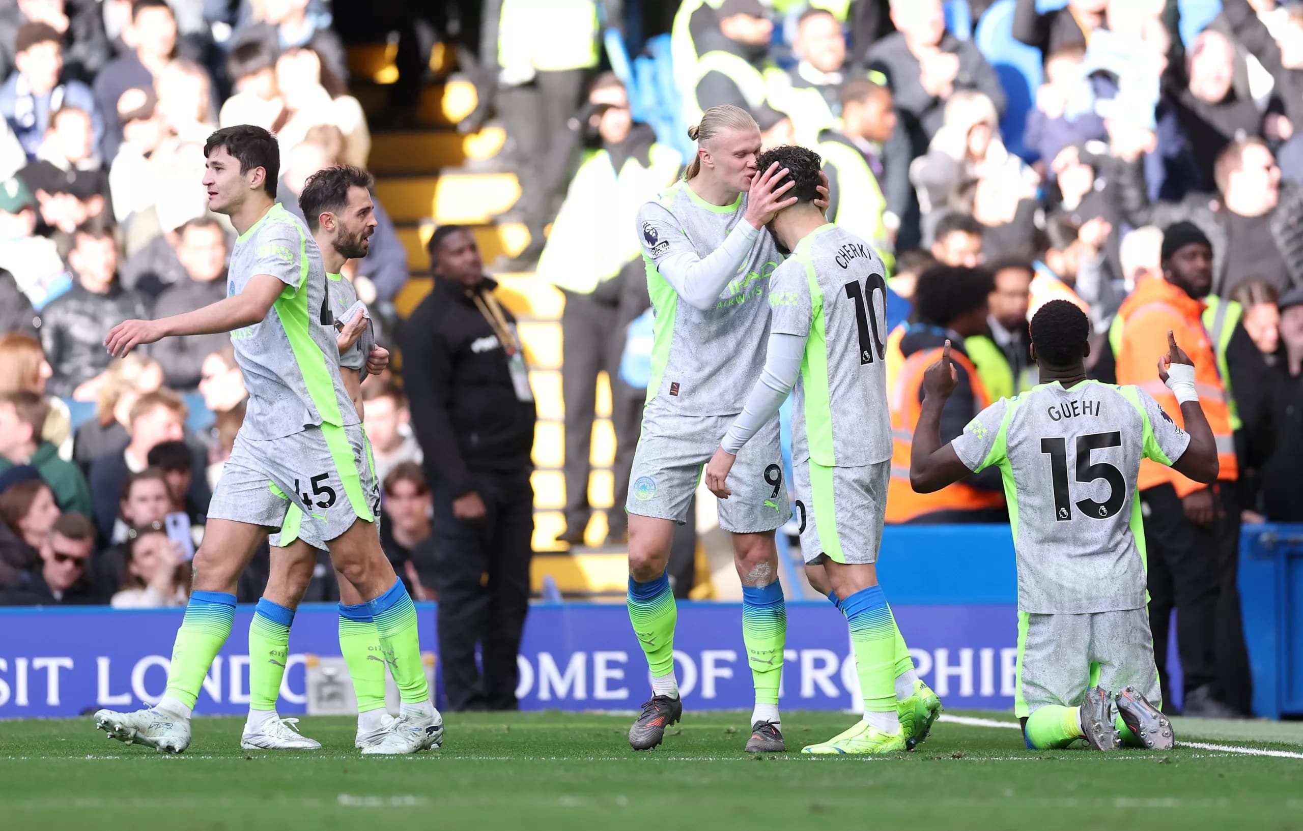 Chelsea 0-Man City 3: Cityzens thump Blues to reignite title hopes