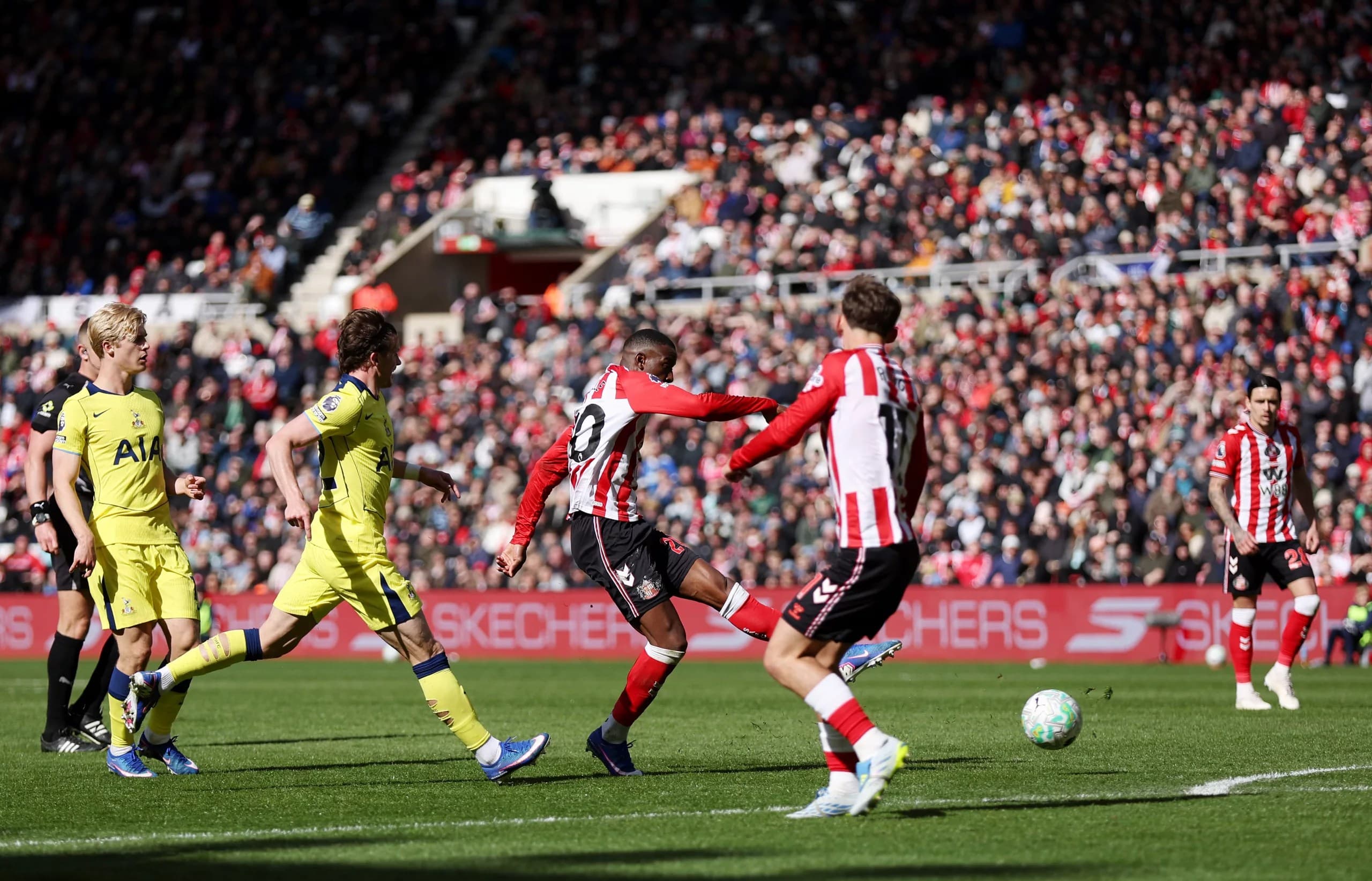 Sunderland 1-0 Tottenham: De Zerbi in bottom three after first match in charge