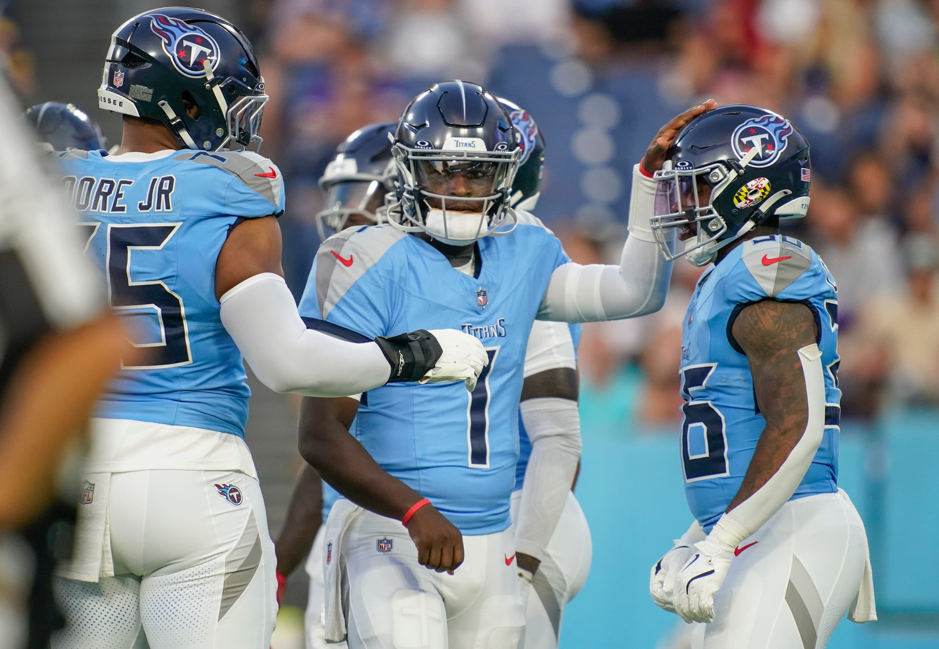 Rams' Free Agency Frenzy Takes Center Stage This Year!