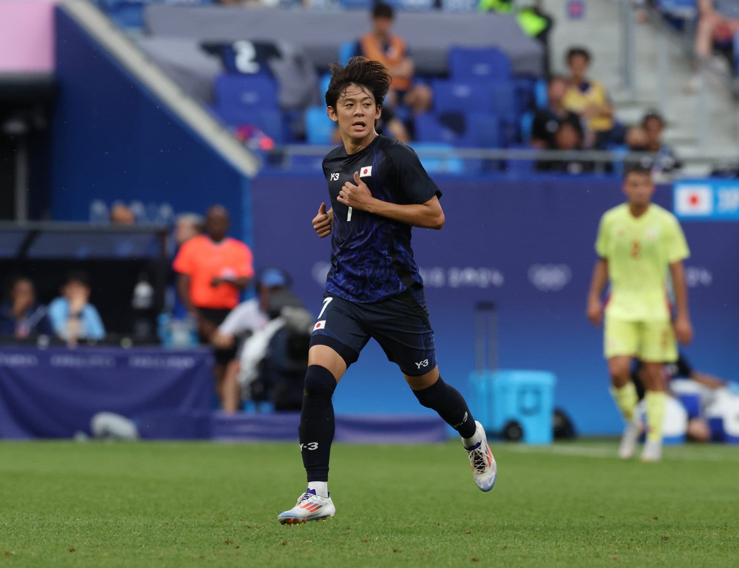 Lyon and Wolfsburg keen on Sint Truiden midfielder who prefers a Bundesliga move