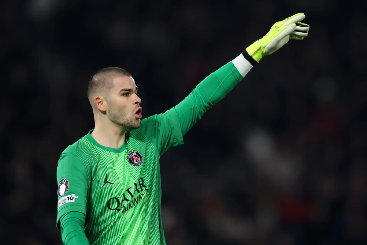 Liverpool considered PSG’s Lucas Chevalier before signing Giorgi Mamardashvili