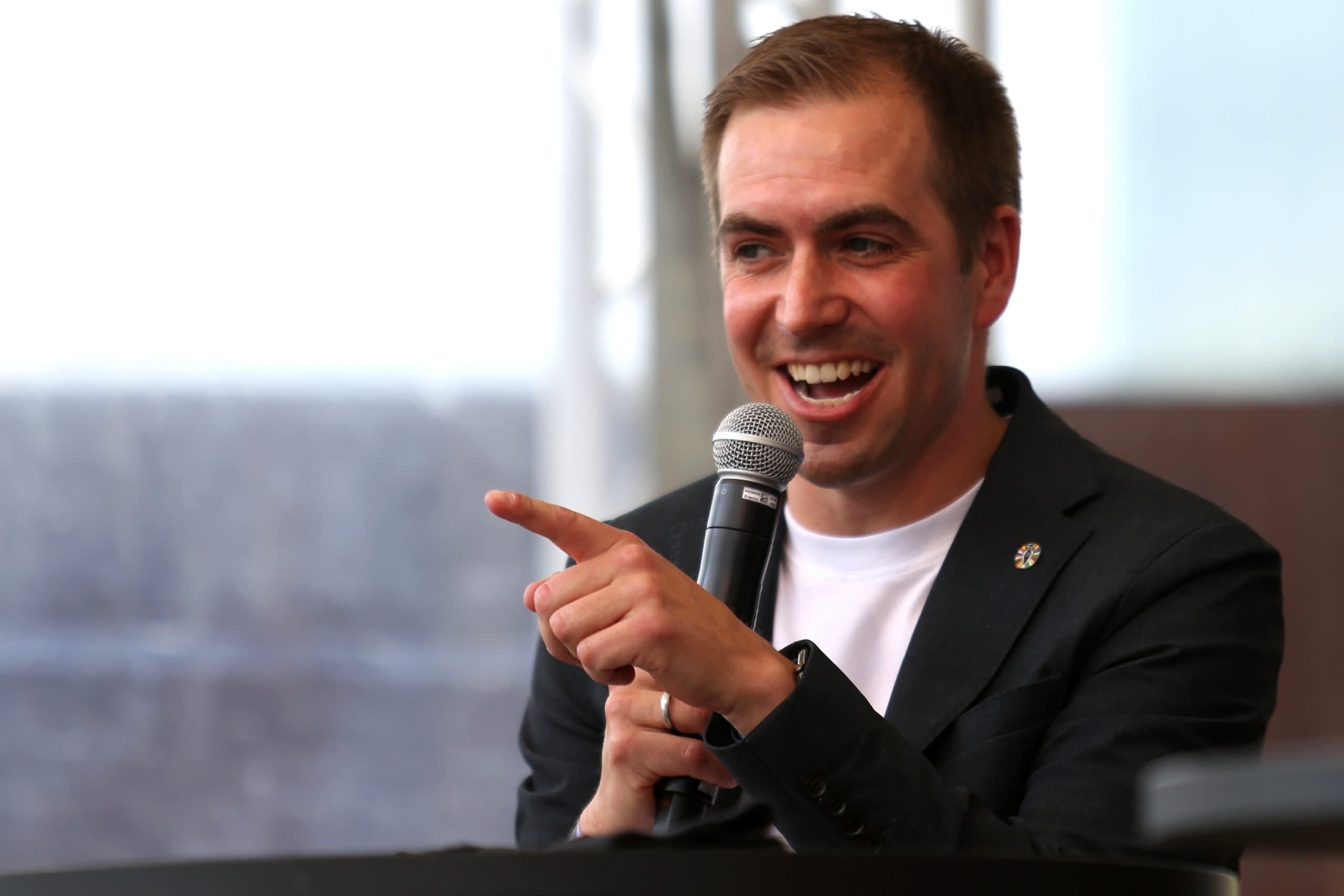 FEATURE | Philipp Lahm talks Bayern Munich, Vincent Kompany, Champions League, and more