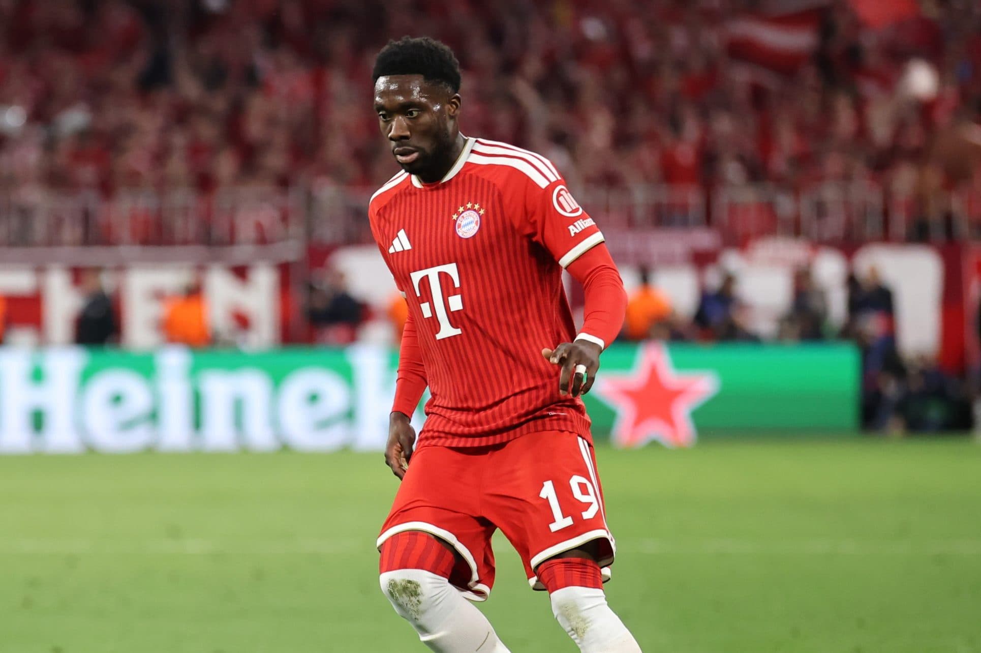 Bayern Munich’s Alphonso Davies sidelined