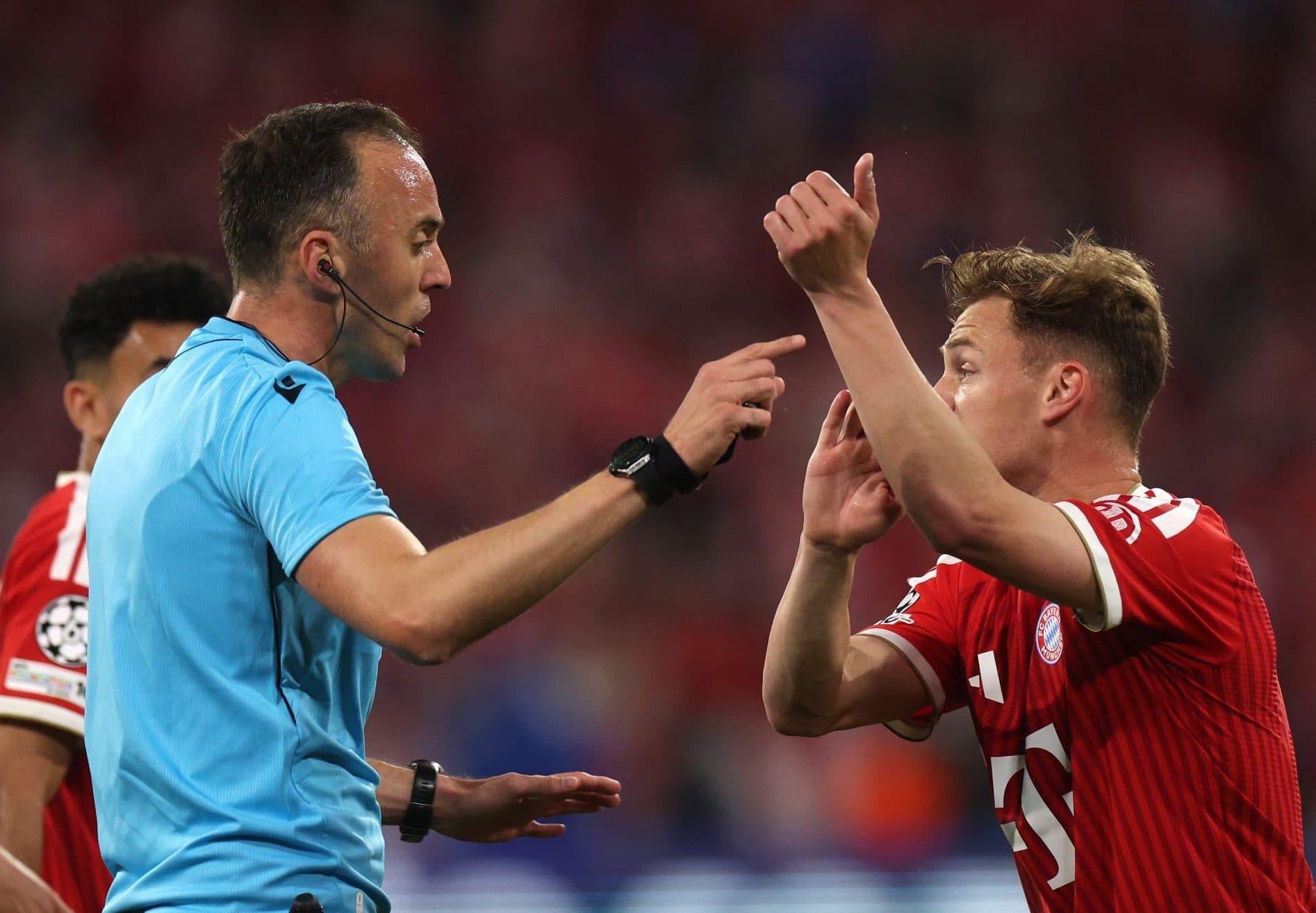 Bayern Munich CEO Jan-Christian Dreesen voices displeasure at João Pinheiro