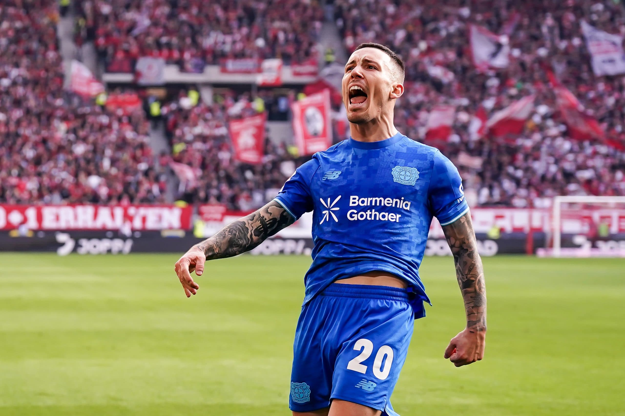 Beşiktaş reach agreement with Alejandro Grimaldo