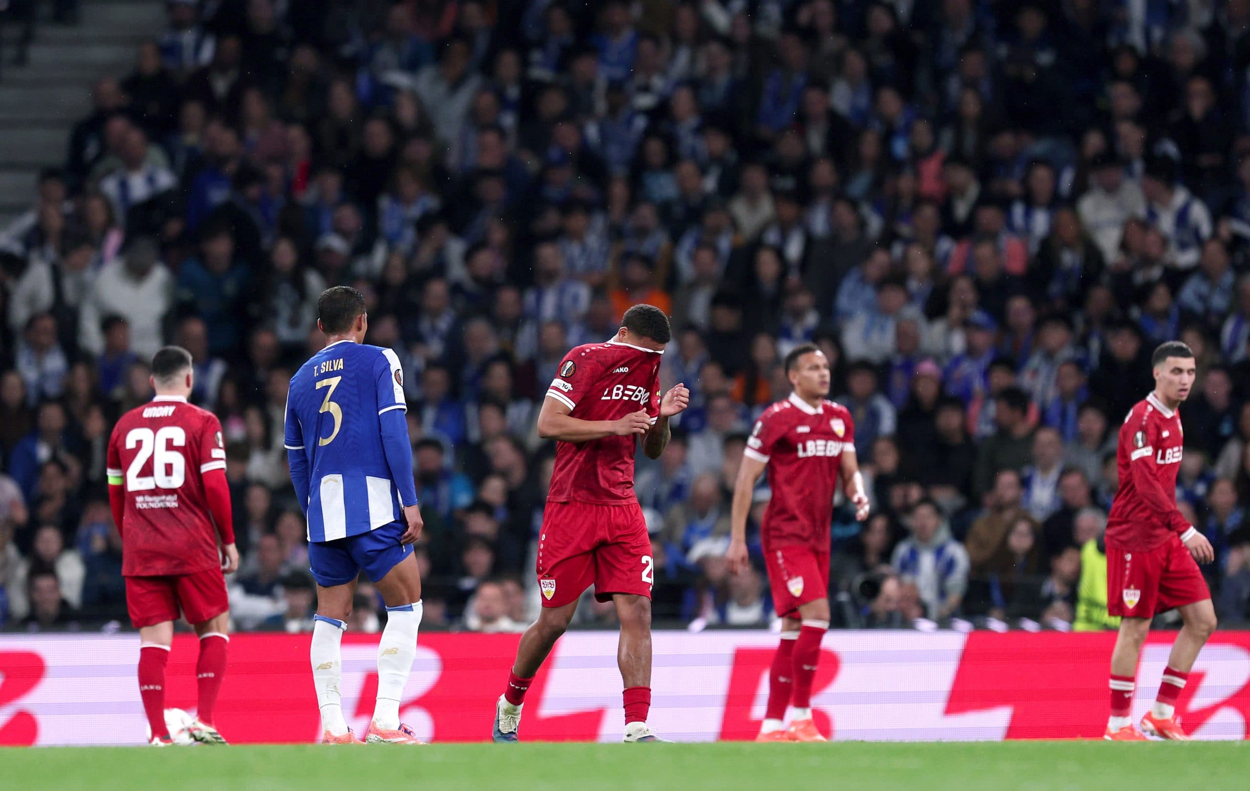 EUROPA LEAGUE PLAYER RATINGS | Porto 2-0 VfB Stuttgart (agg: 4-1) – Stuttgart crash out of Europe with a poor performance in North Portugal