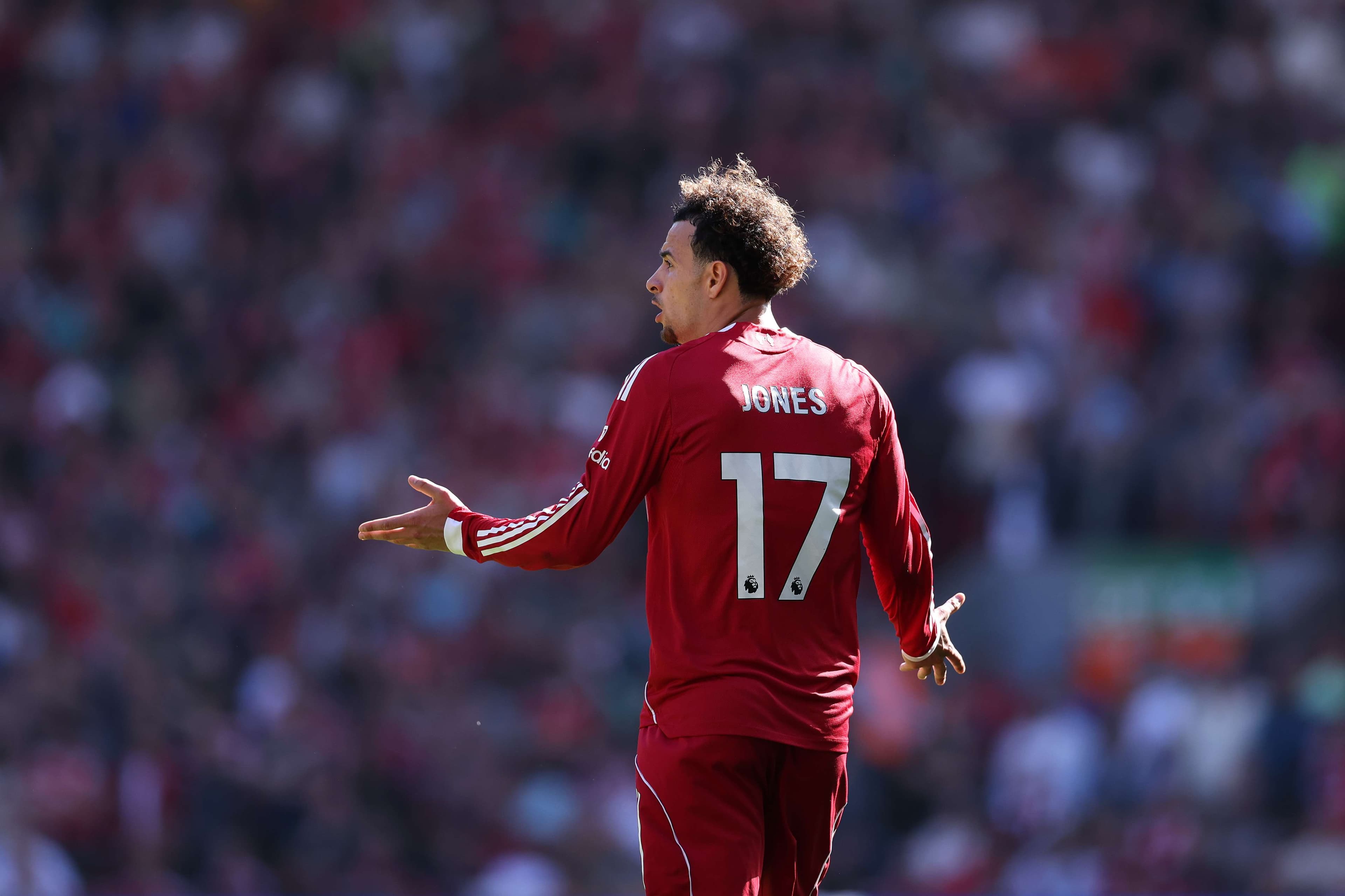 Inter in talks with Liverpool over Curtis Jones deal