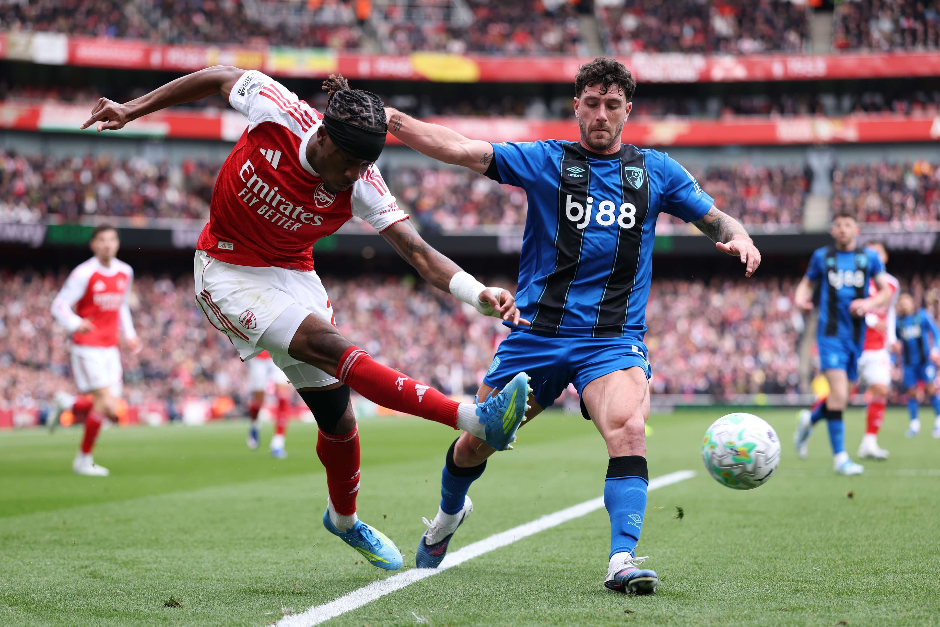 Juve-linked Marcos Senesi likely to stay in the Premier League