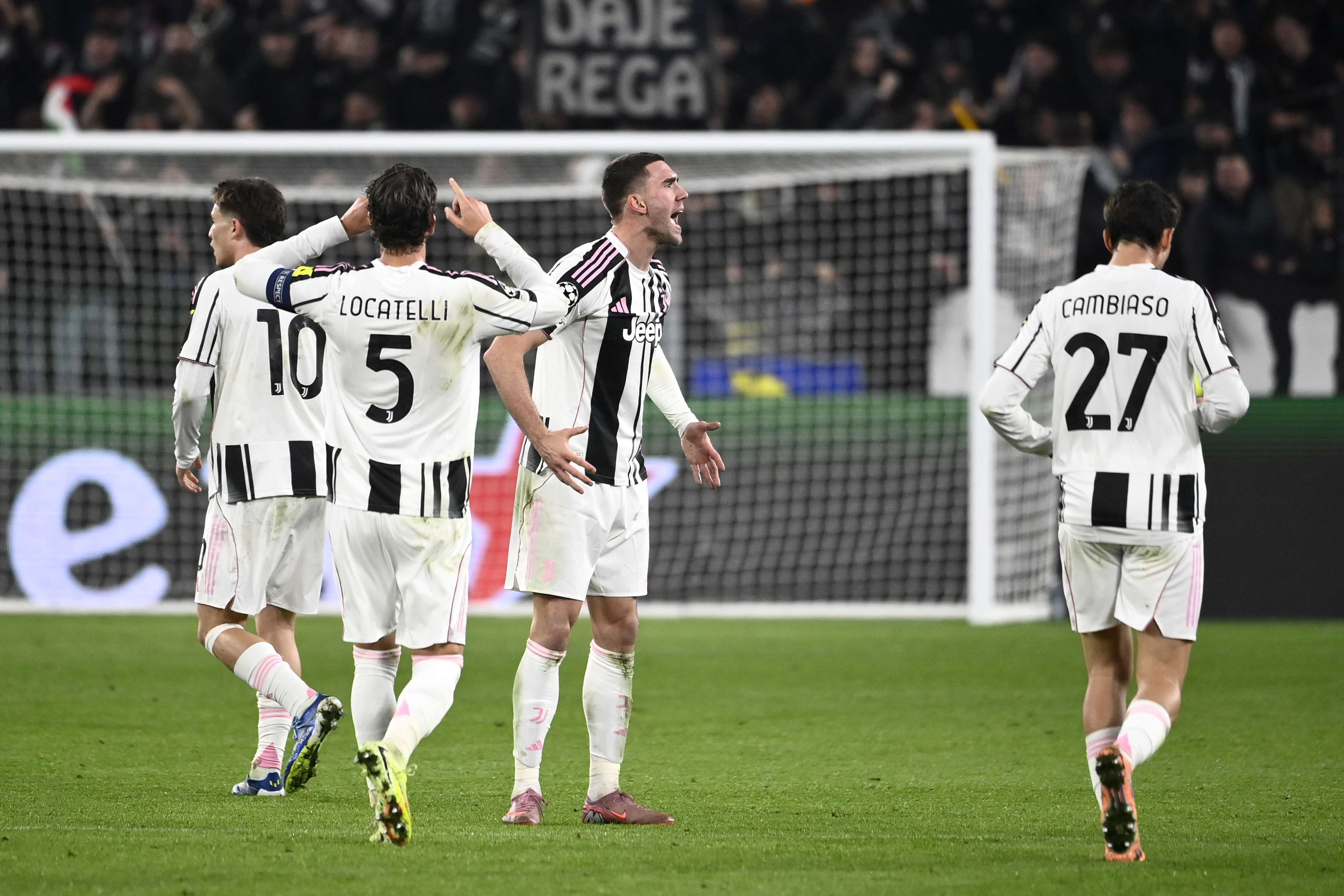 Juventus star waiting for approach from Barcelona