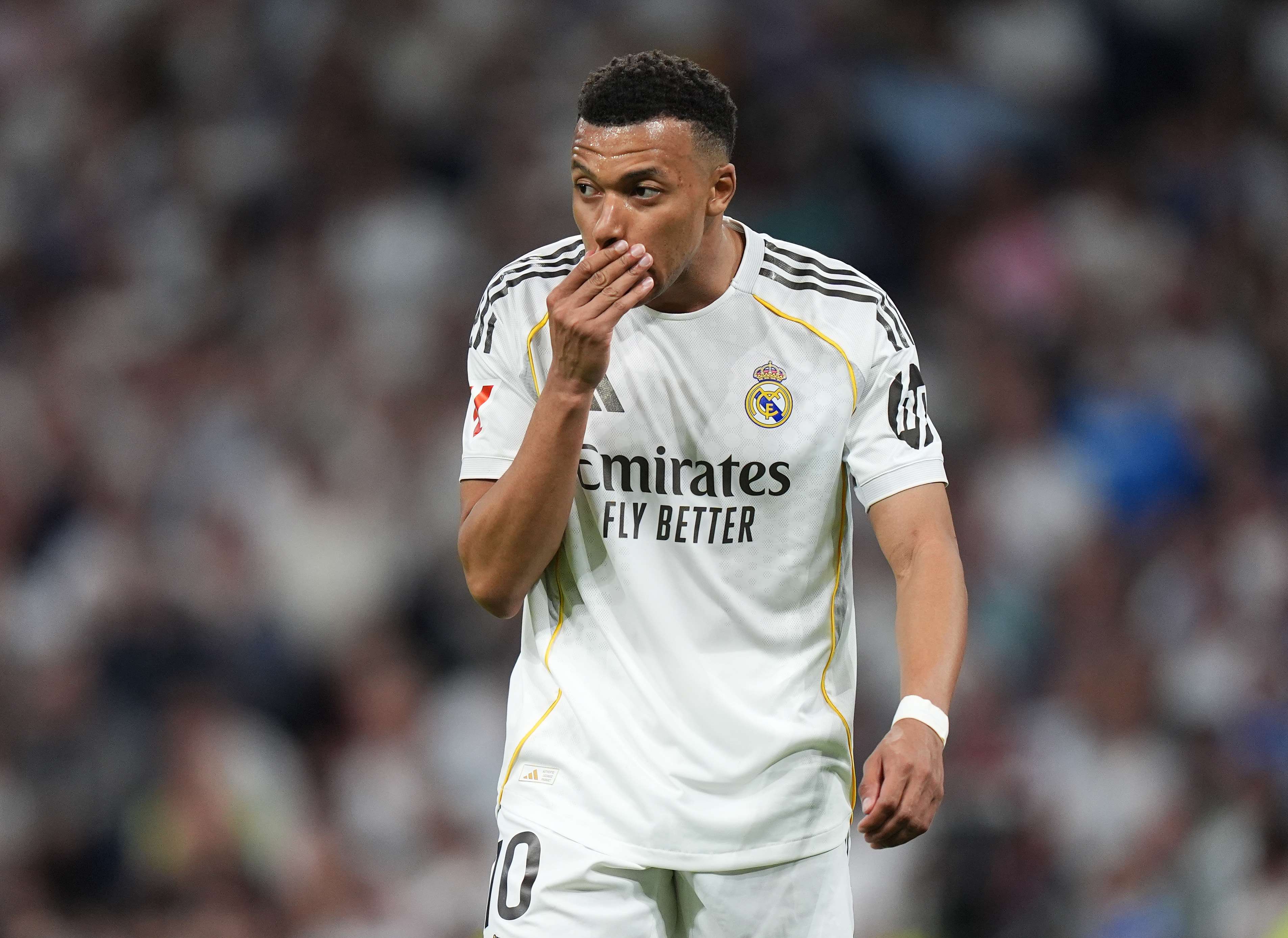 ‘Finished’ – Real Madrid fans turn on Kylian Mbappé after Girona draw