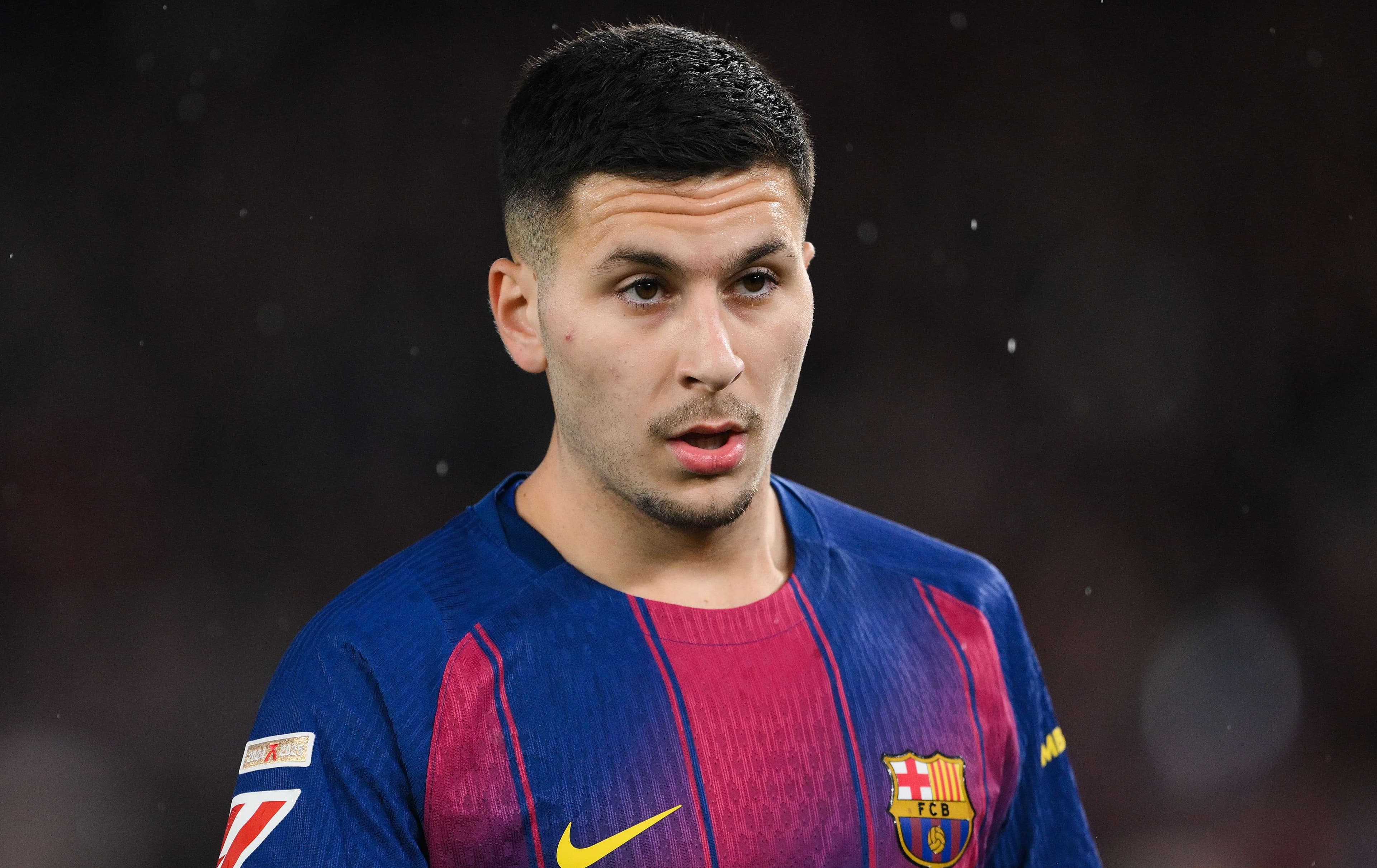 Uncertain future for young Barcelona star