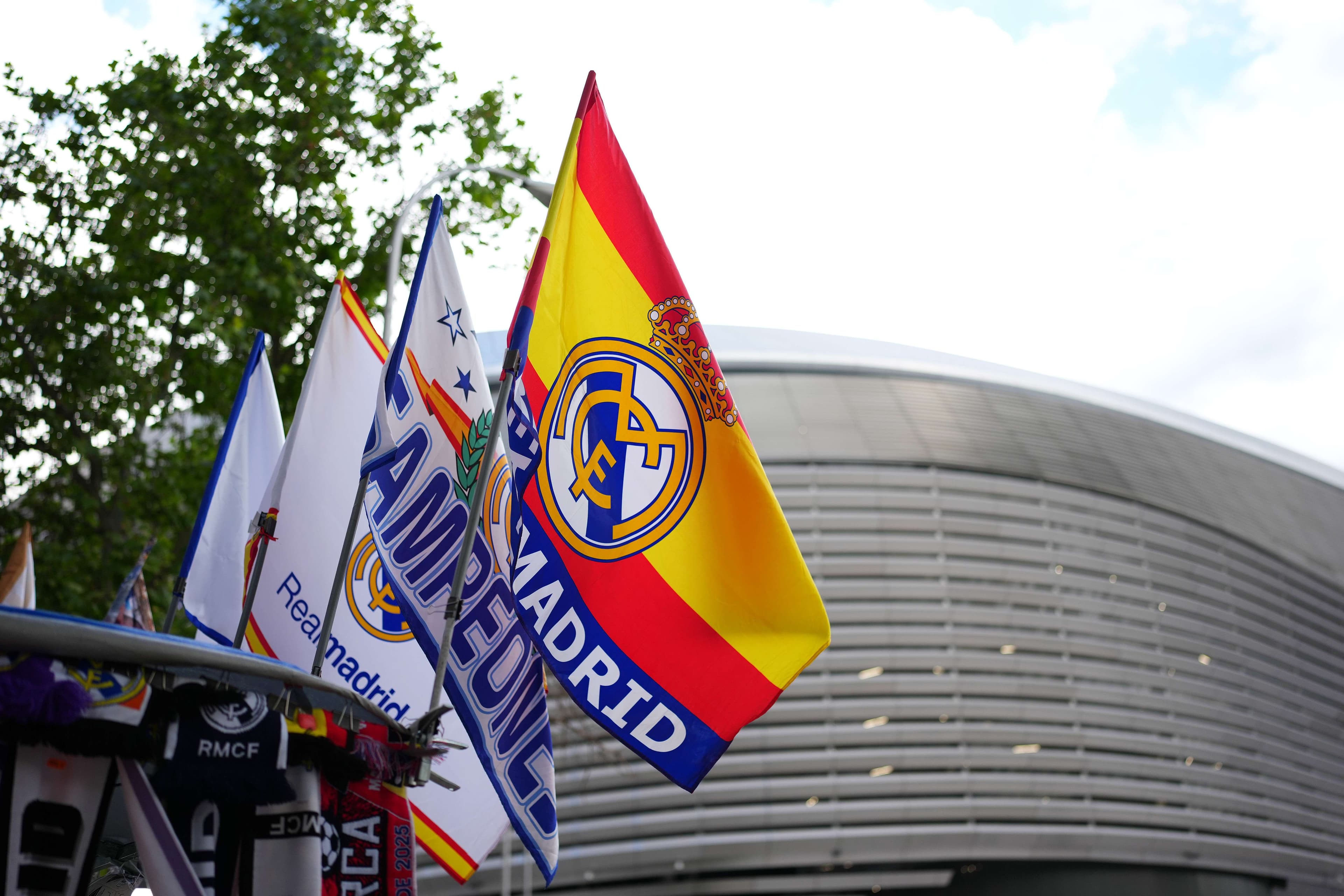 Real Madrid star wanted at Ajax this summer